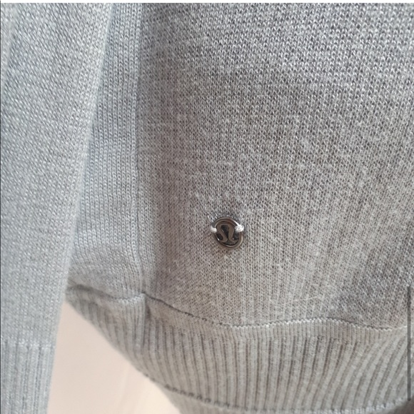 🤍⚡️Lululemon BOOLUX Transformation Wrap Fossil Cashmere blend🤍⚡️💕🥂 - Picture 10 of 15